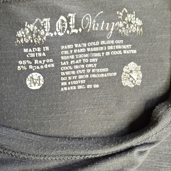 L.o.l vintage Graphic Tiger Print Gray Top three quarter sleeves size medium - Picture 8 of 11